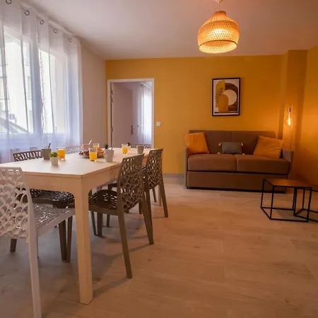 Loc Trotteur Le Safran F2 Grand Confort, Gare Sncf De 卢德