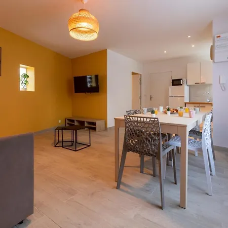 Loc Trotteur Le Safran F2 Grand Confort, Gare Sncf De Appartement *