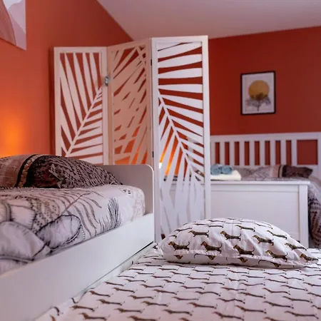 Loc Trotteur Le Safran F2 Grand Confort, Gare Sncf De * 卢德