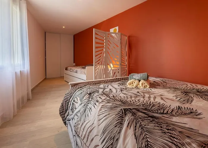 Apartment Loc Trotteur Le Safran F2 Grand Confort, Gare Sncf De Lourdes