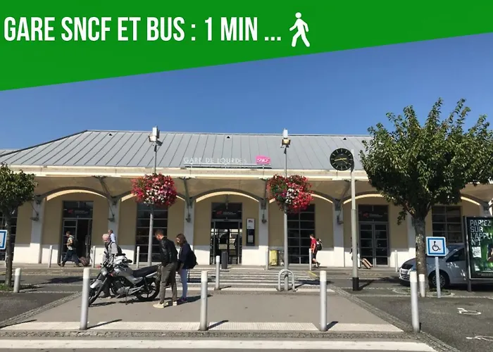 Loc Trotteur Le Safran F2 Grand Confort, Gare Sncf De Lourdes